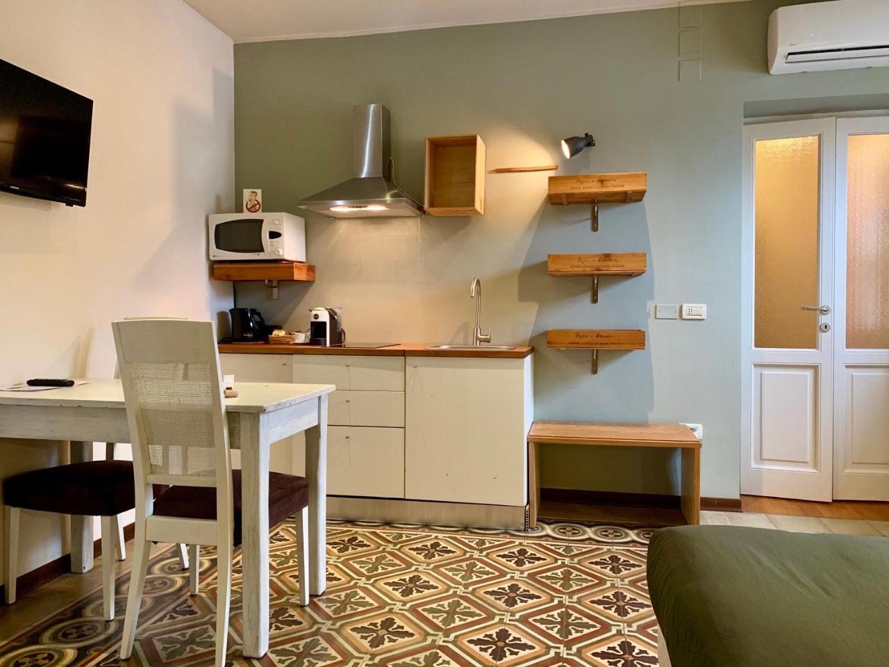 Porta Ronca - B&B, Suites & Apts 罗镇 外观 照片