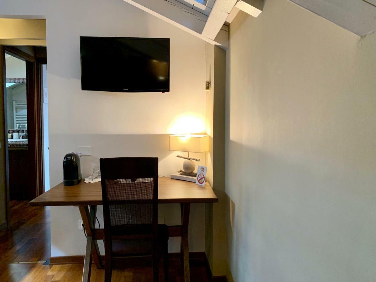Porta Ronca - B&B, Suites & Apts 罗镇 外观 照片